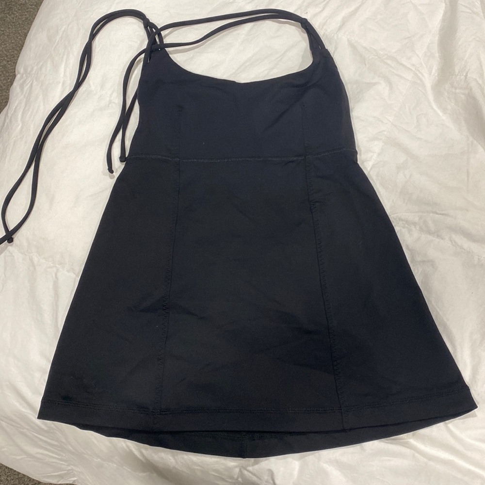LULULEMON YOGA TOP
